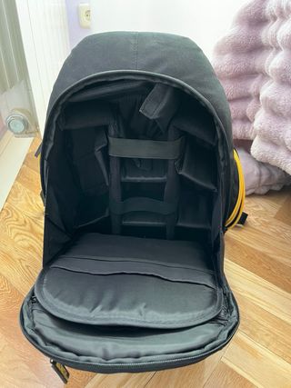 Cámara Nikon D3100 con manuales y CD