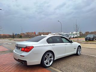 BMW 740d 305CV Serie 7 FULL EQUIPO