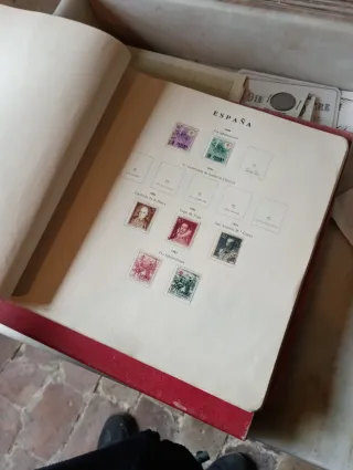 Álbum de sellos de España colección 1950 1968