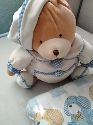 Sábanas franela infantil, peluche y cuento