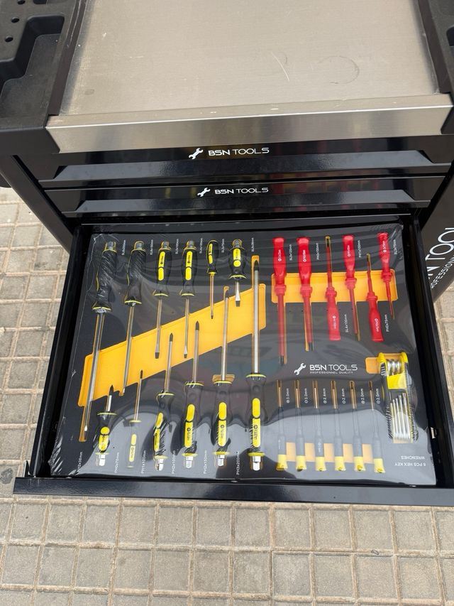 Carro de herramientas de 245 pcs