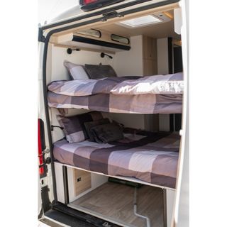 Camperización Ohana por Campernet