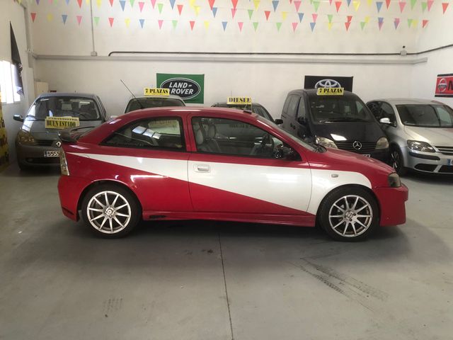 Opel Astra 1.6 club Etiqueta B