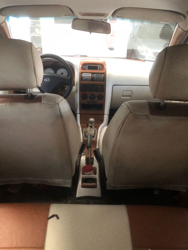 Opel Astra 1.6 club Etiqueta B