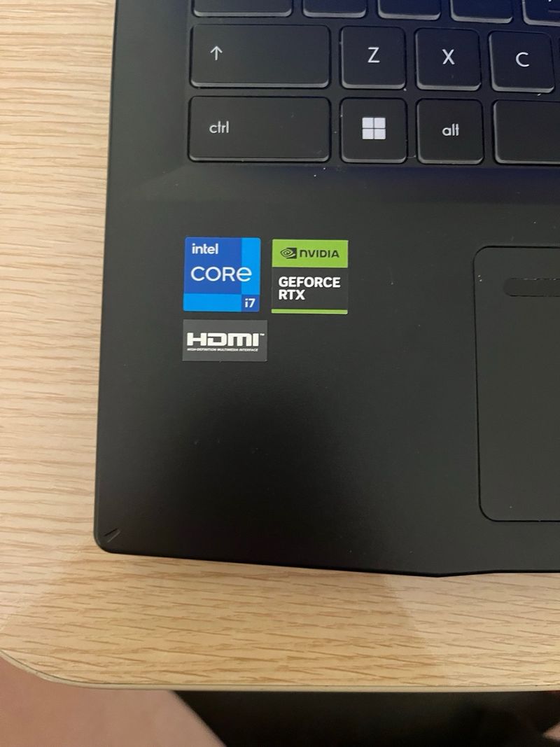 Portátil MSI Creator M16 Negro afbeelding 2