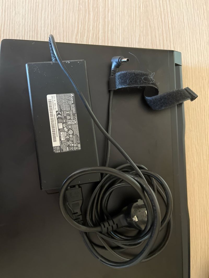 Portátil MSI Creator M16 Negro afbeelding 6
