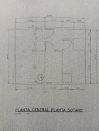 Se vende o alquila local en club deportivo