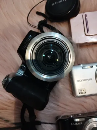 Lote 7 Cámaras Digitales Fujifilm, Sony, Olympus,