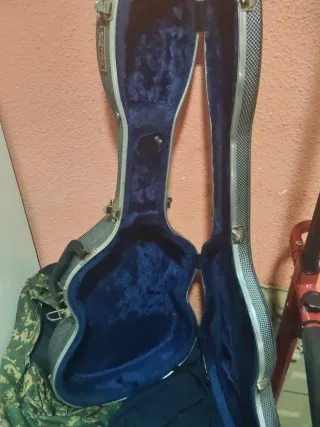 Guitarra Alhambra 3F CW