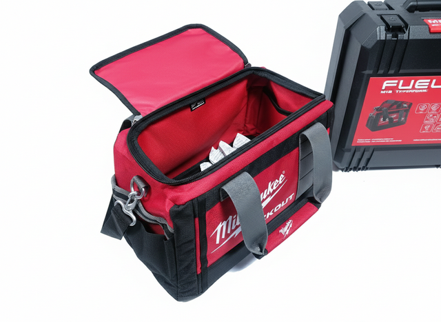 NUEVO: Kit Milwaukee M12 con pistola 745 Nm