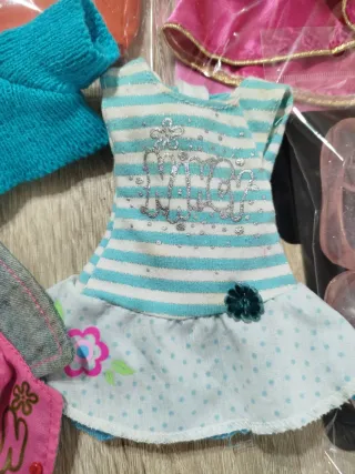 Lote Ropa y Zapatos Muñeca Nancy