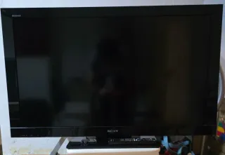 Televisión Sony Bravia Negra 40 pulgadas