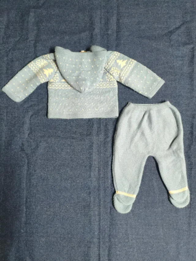 Lote 3 conjuntos bebé 6 meses.