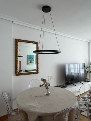 Lámpara de techo negra moderna