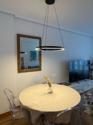 Lámpara de techo negra moderna