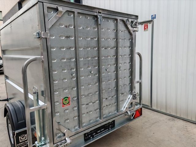 NUEVO: Remolque cerrado y galvanizado