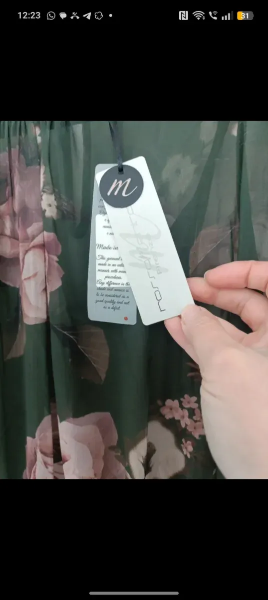 Abito lungo floreale verde e rosa Rossomenta