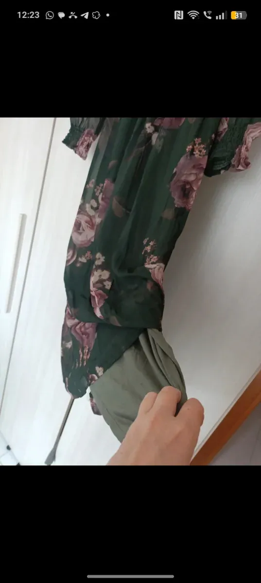 Abito lungo floreale verde e rosa Rossomenta