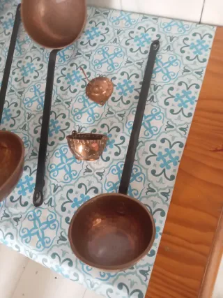 Cacharros de cobre antiguos