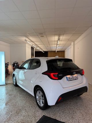 Toyota Yaris 2021