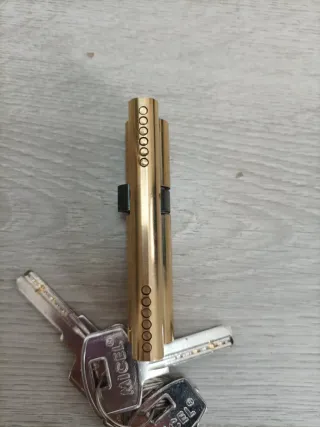 Micel Vega 13039 - Cilindro seguridad 30x50 mm