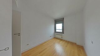 Piso en venta en San Juan Bautista en Madrid