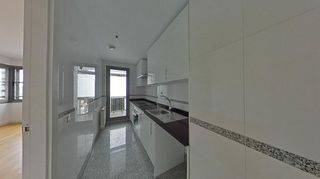 Piso en venta en San Juan Bautista en Madrid