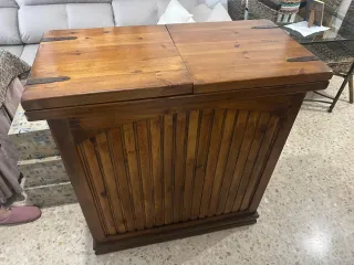 Mueble bar madera maciza