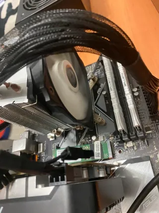 I7 8700k + placa base prime z370 p + 16gb ram ddr4