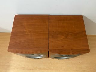 Altavoces Infinity Beta HCS Satélite Marrones