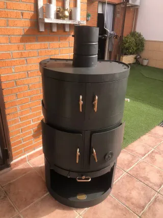 Estufa antigua de hierro fundido