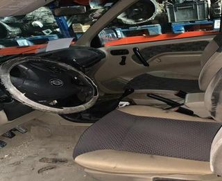 Nissan 46061 261350x000 26135 0x000 piloto terrano