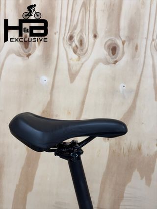 Focus Jarifa² 6.7 Shimano Deore 2023