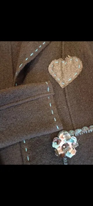 Giacca in lana con dettagli