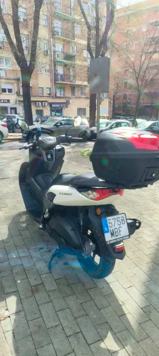 Yamaha NMAX 125 cc Scooter Maxi