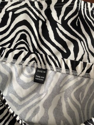 Minifalda cebra