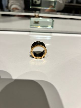 Anillo Dorado y Cerámica Talla S