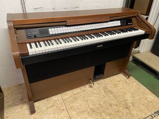 Órgano Electrónico Rogers C-220