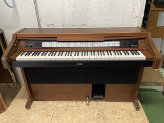 Órgano Electrónico Rogers C-220