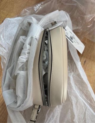 Bolso Calvin Klein Jeans Beige y Blanco