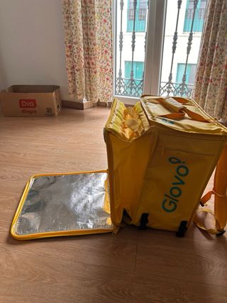 Mochila Glovo Amarilla