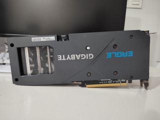 Tarjeta Gráfica Gigabyte AMD Radeon RX 6600 EAGLE