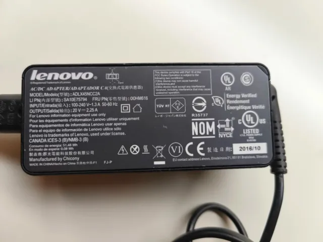 Cargador Lenovo