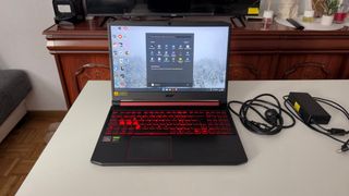 Portátil Gaming 32GBRAM GTX1650 AcerNitro AN515-43