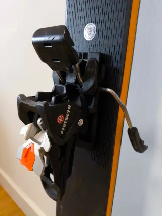 Kit Esquís Salomon QST 99 Travesía