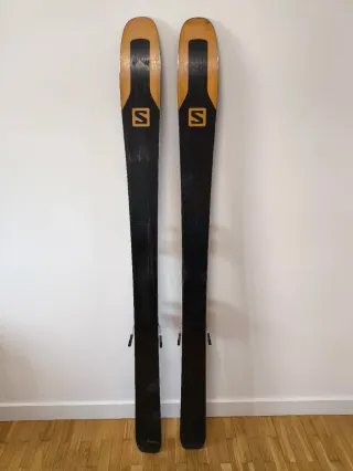 Kit Esquís Salomon QST 99 Travesía