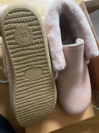 Zapatillas de casa modelo slippers color rosa