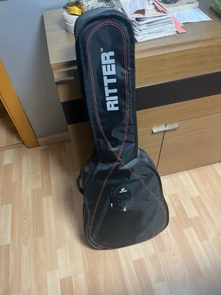 Guitarra Acústica Negra Nueva con funda incluída