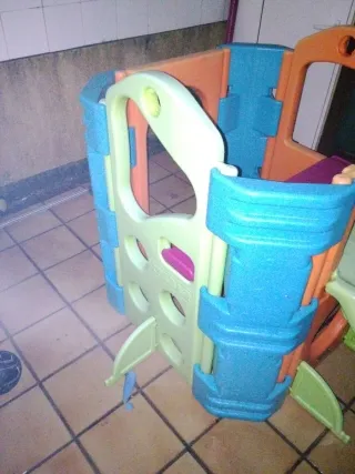 Parque infantil tobogán exterior FEBER