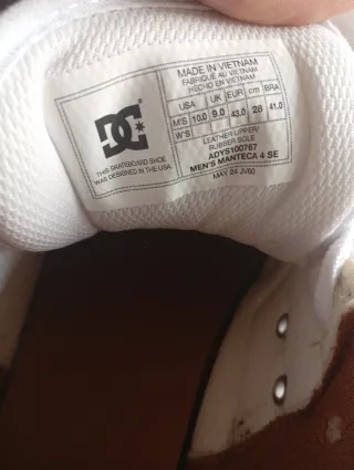 Zapatillas DC Shoes Marrones y Blancas